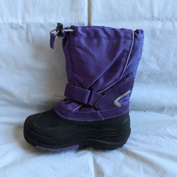 Like New Kamik Sleet snow boots size 12 - Picture 3 of 7